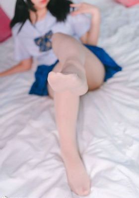 男人激烈吮乳吃奶视频免费A片_超清在线视频播放