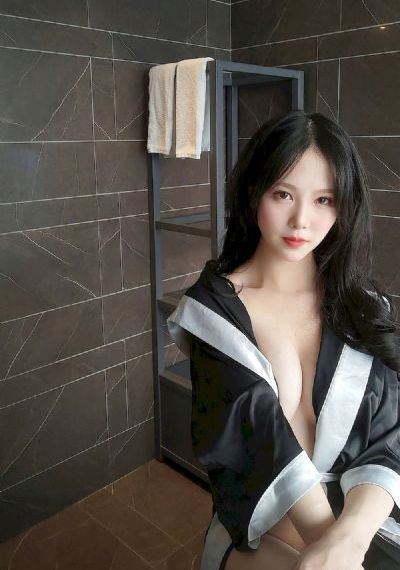 美女爱爱爱_BD英语超清免费观看